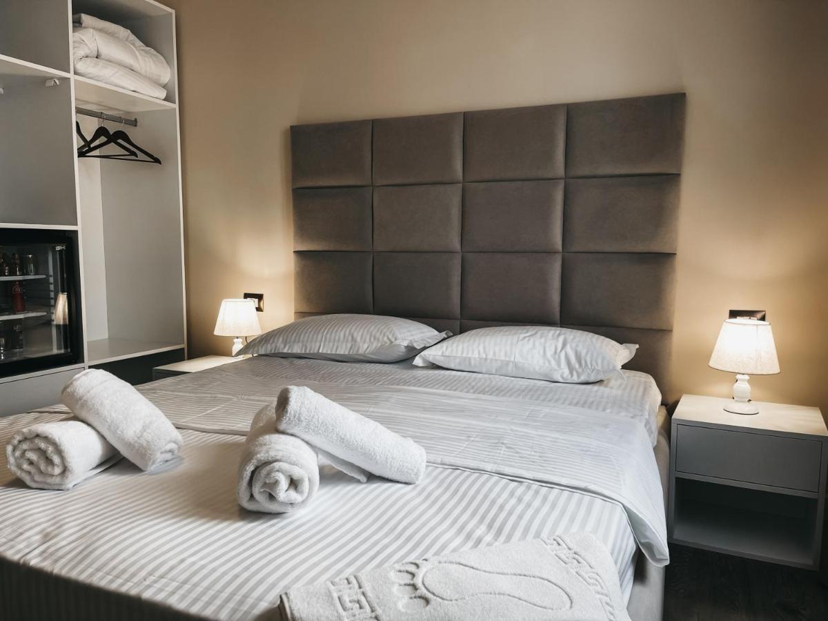 Amansar Boutique Hotel Tiranë Luaran gambar