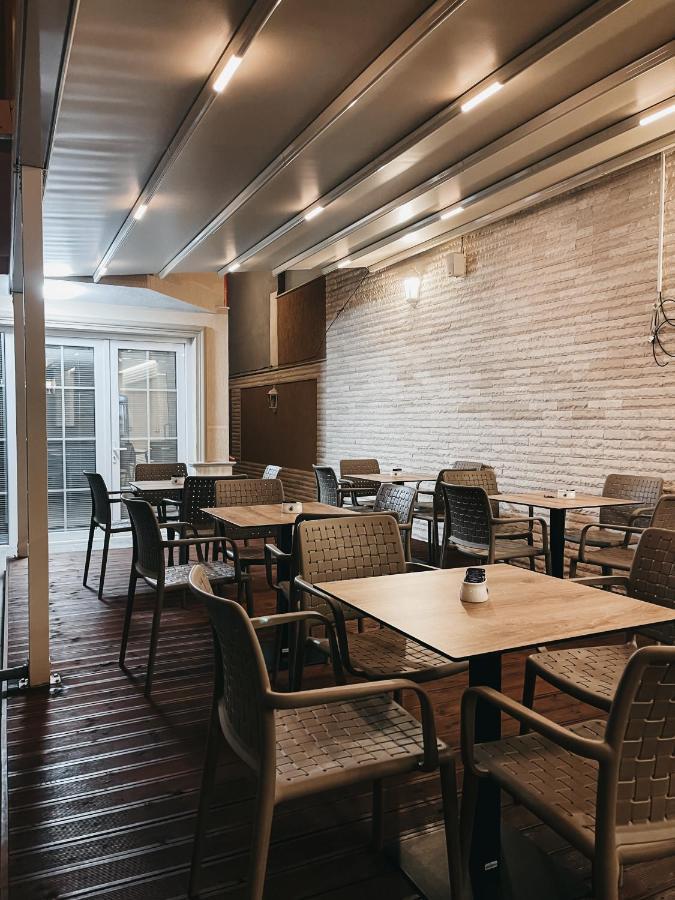 Amansar Boutique Hotel Tiranë Luaran gambar