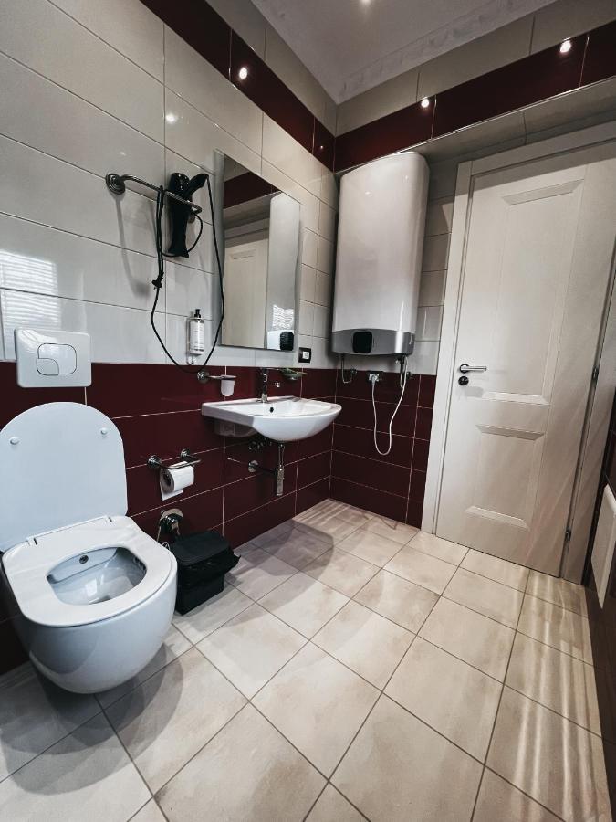 Amansar Boutique Hotel Tiranë Luaran gambar