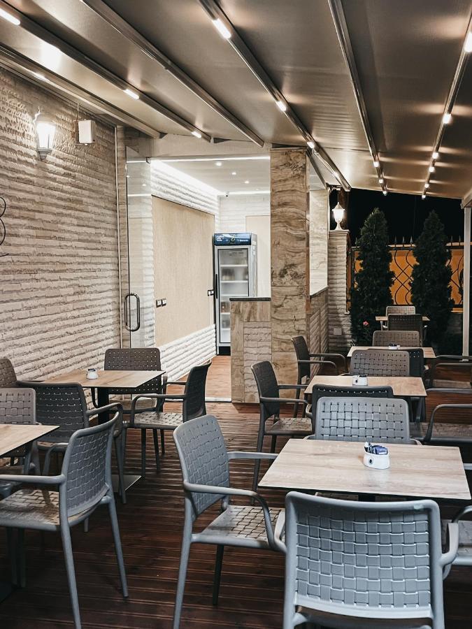 Amansar Boutique Hotel Tiranë Luaran gambar