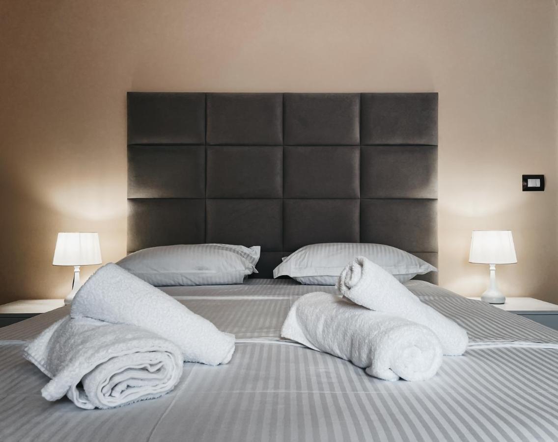 Amansar Boutique Hotel Tiranë Luaran gambar