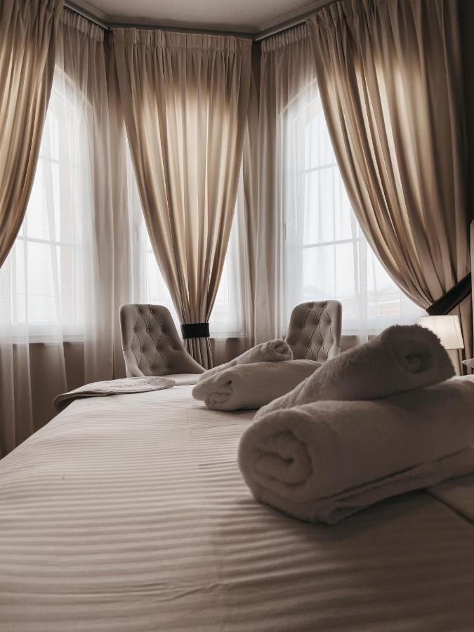 Amansar Boutique Hotel Tiranë Luaran gambar